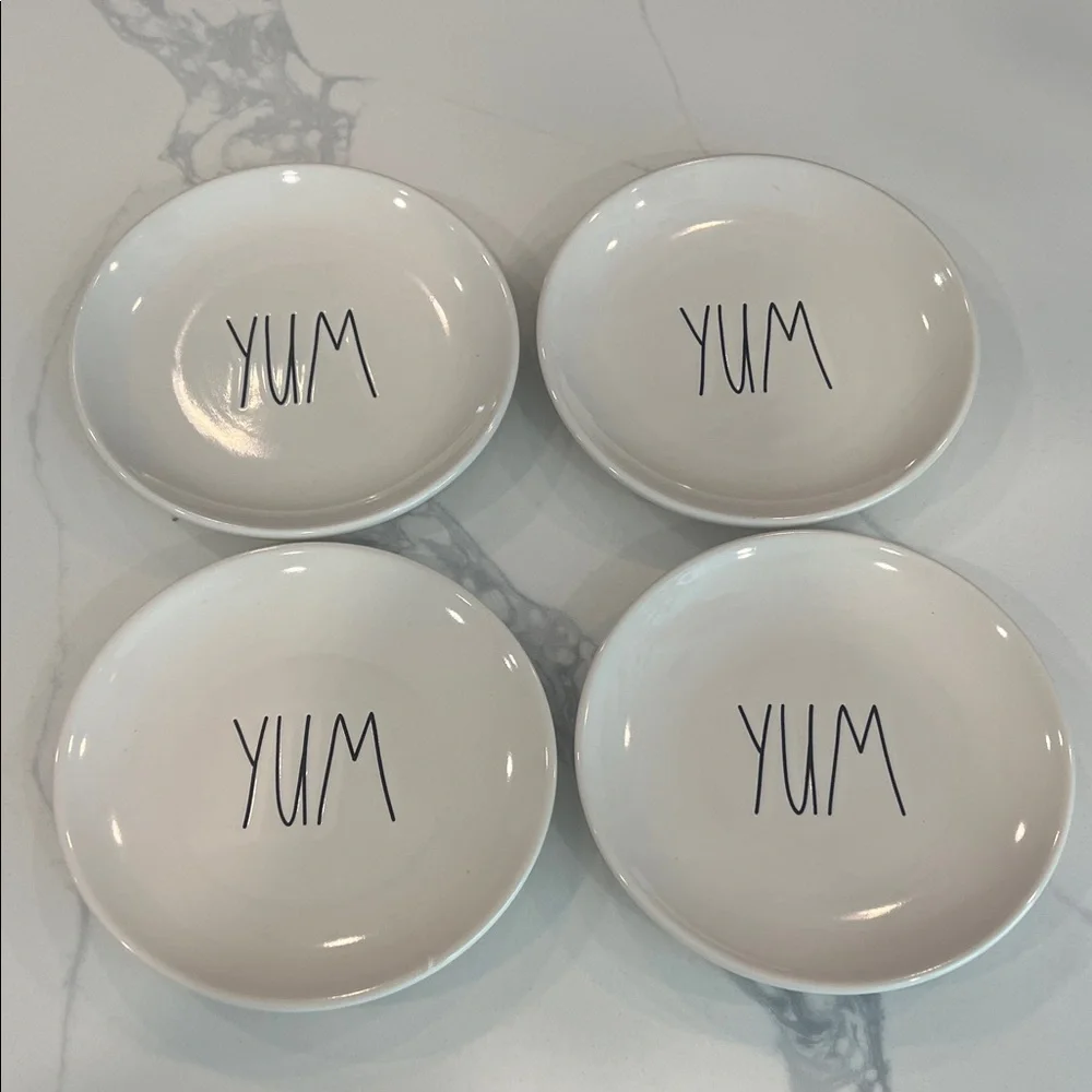 Rae Dunn 4pc Small Plates..